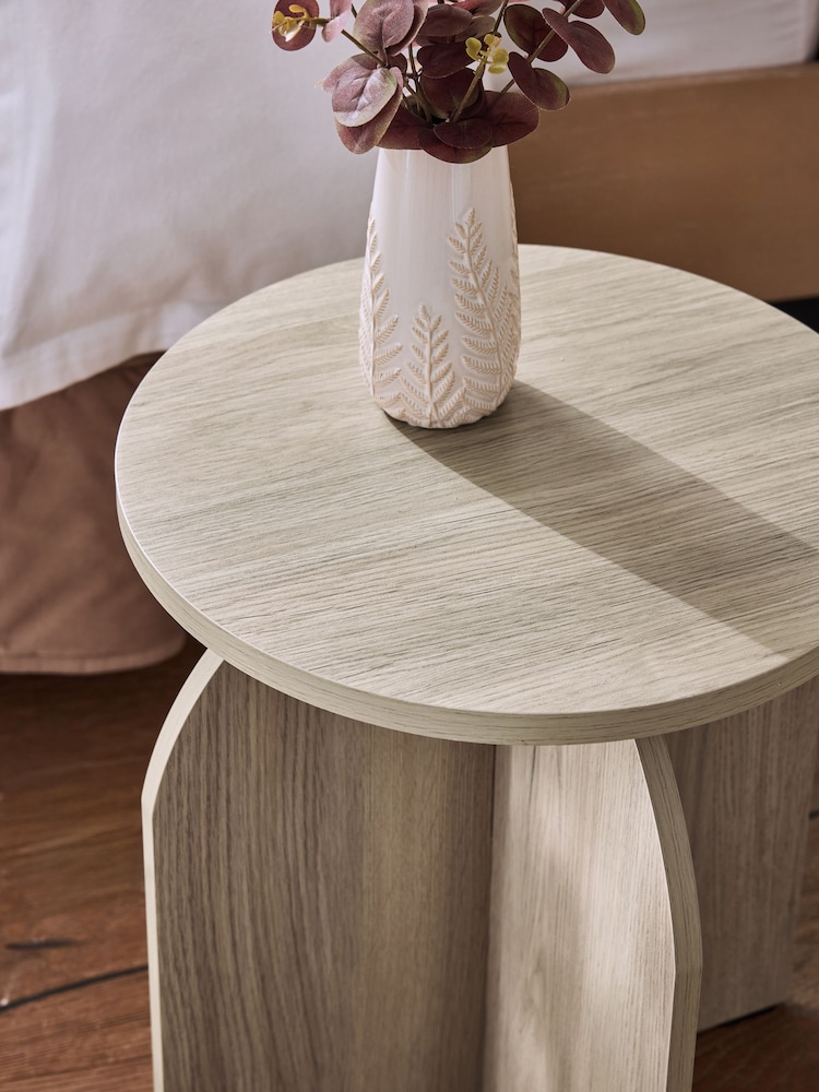 Light Natural Langton Oak Effect Langton Side Table - Image 2 of 5
