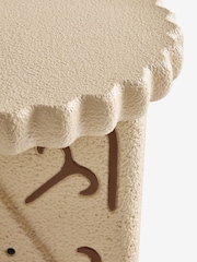 Biscuit Resin Side Table - Imagen 6 de 6