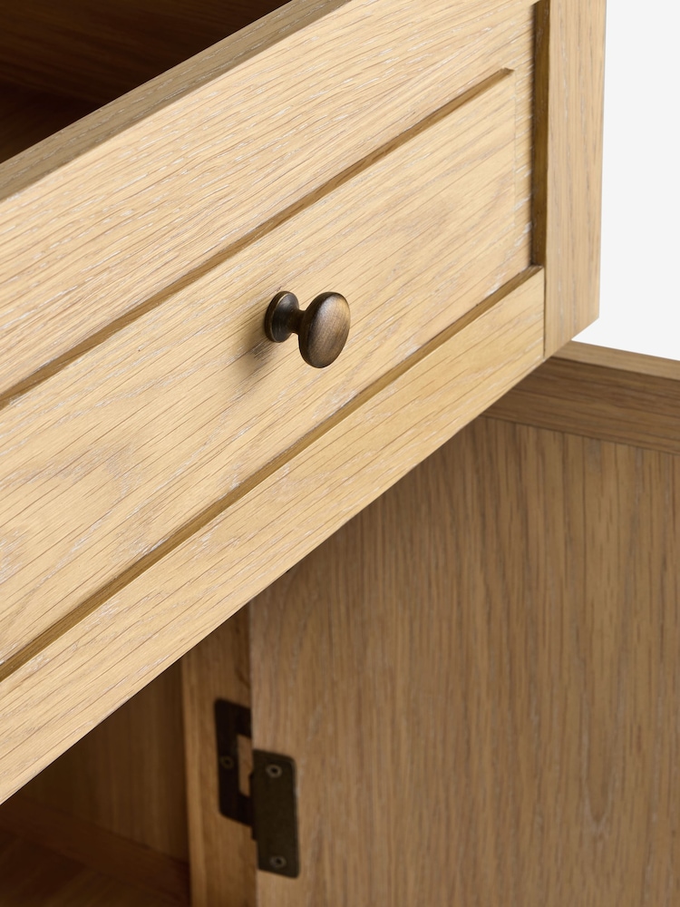Mid Natural Moreton Oak Veneer Large Sideboard - Image 9 of 9 Mid Natural Moreton Oak Veneer Large Sideboard - Image 9 of 9