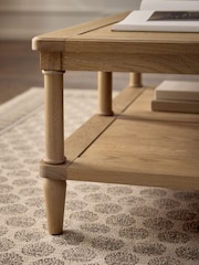 Mid Natural Moreton Oak Veneer Large Coffee Table - Image 3 of 6
