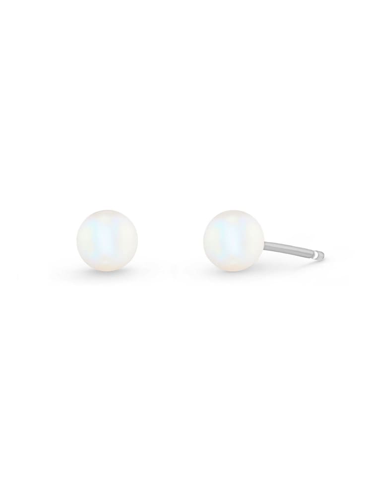 Beaverbrooks 9ct Yellow Gold Plated Freshwater Cultured Pearl 4mm Stud Earrings - Image 2 of 4 Beaverbrooks 9ct Yellow Gold Plated Freshwater Cultured Pearl 4mm Stud Earrings - Image 2 of 4