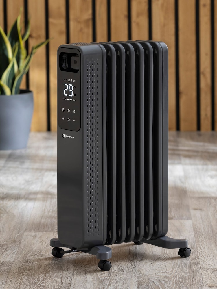 Electrolux Grey 1500W Oil Filled Radiator Heater - Image 1 of 6