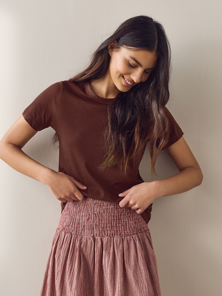 Chocolate Brown Essential Pure Cotton Short Sleeve Crew Neck T-Shirt - Image 1 of 8 Chocolate Brown Essential Pure Cotton Short Sleeve Crew Neck T-Shirt - Image 1 of 8