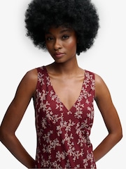 Czerwony - Superdry Heritage V-Neck Maxi Dress - Obraz 4 z 6
