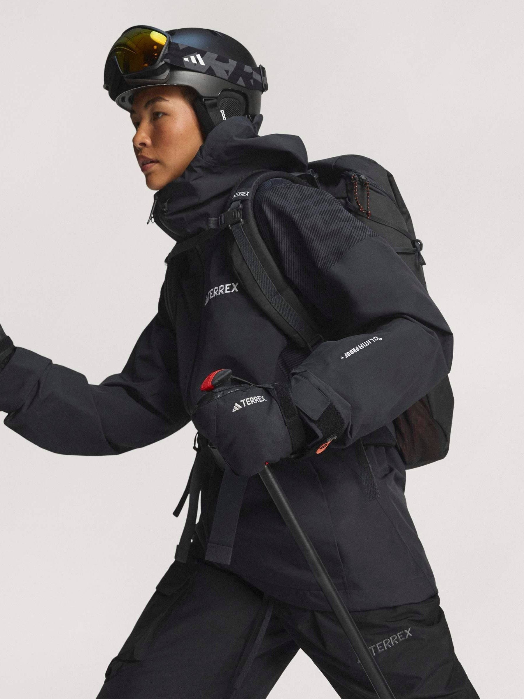 Next：日本 adidas Terrex Xperior ハイブリッド スキージャケット