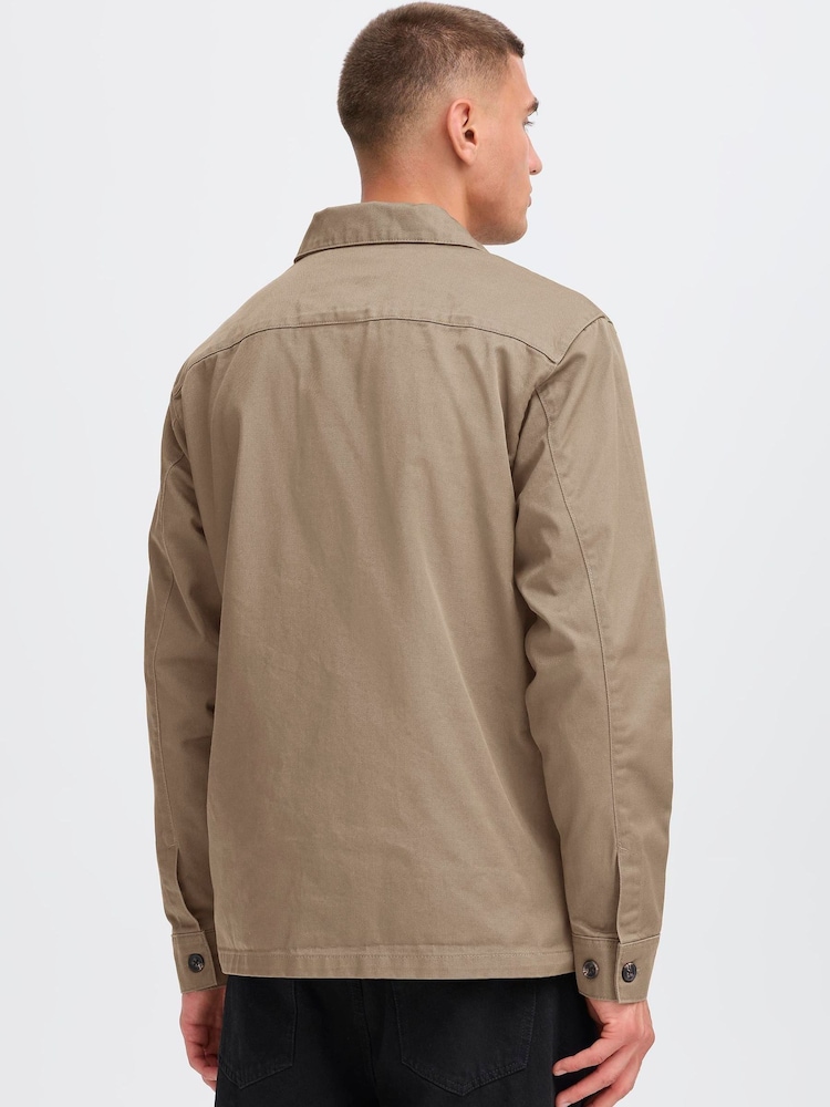 !Solid Green Regular Fit Overshirt - Image 2 of 5 !Solid Green Regular Fit Overshirt - Image 2 of 5