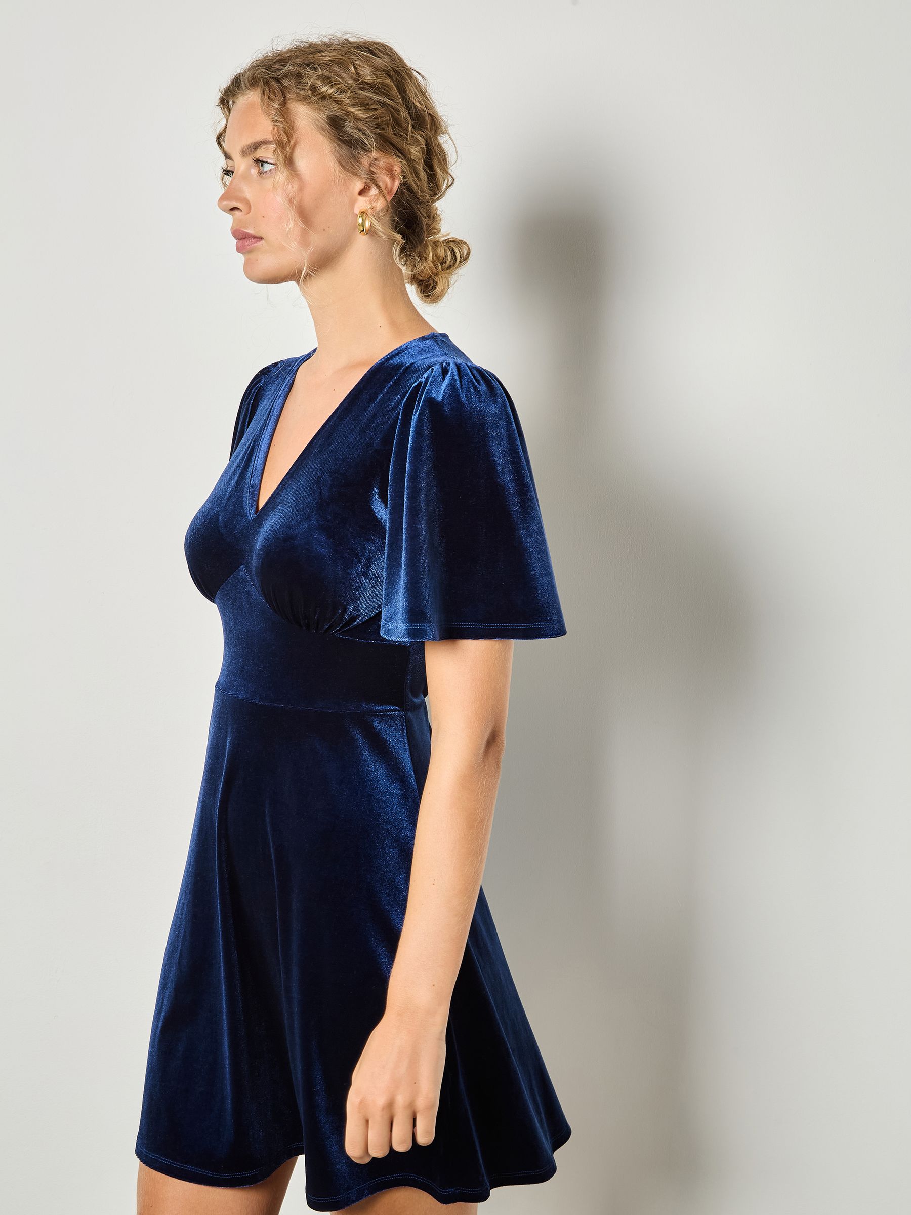 Buy Blue - Apricot Velvet V-Neck Empire Mini Dress from Next Japan
