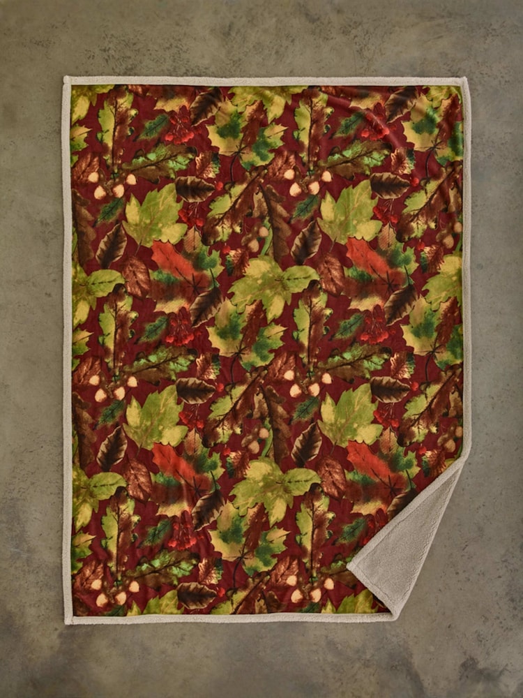 Deyongs Winter Leaves Printed Flannel Fleece with Sherpa Reverse - Image 2 of 3 Deyongs Winter Leaves Printed Flannel Fleece with Sherpa Reverse - Image 2 of 3