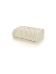 Deyongs Cream Tadcaster Supersoft Chevron Throw - Image 2 of 2