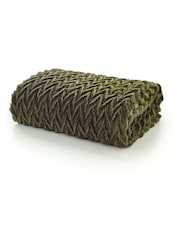 Deyongs Fern Tadcaster Supersoft Chevron Throw - Image 2 of 2
