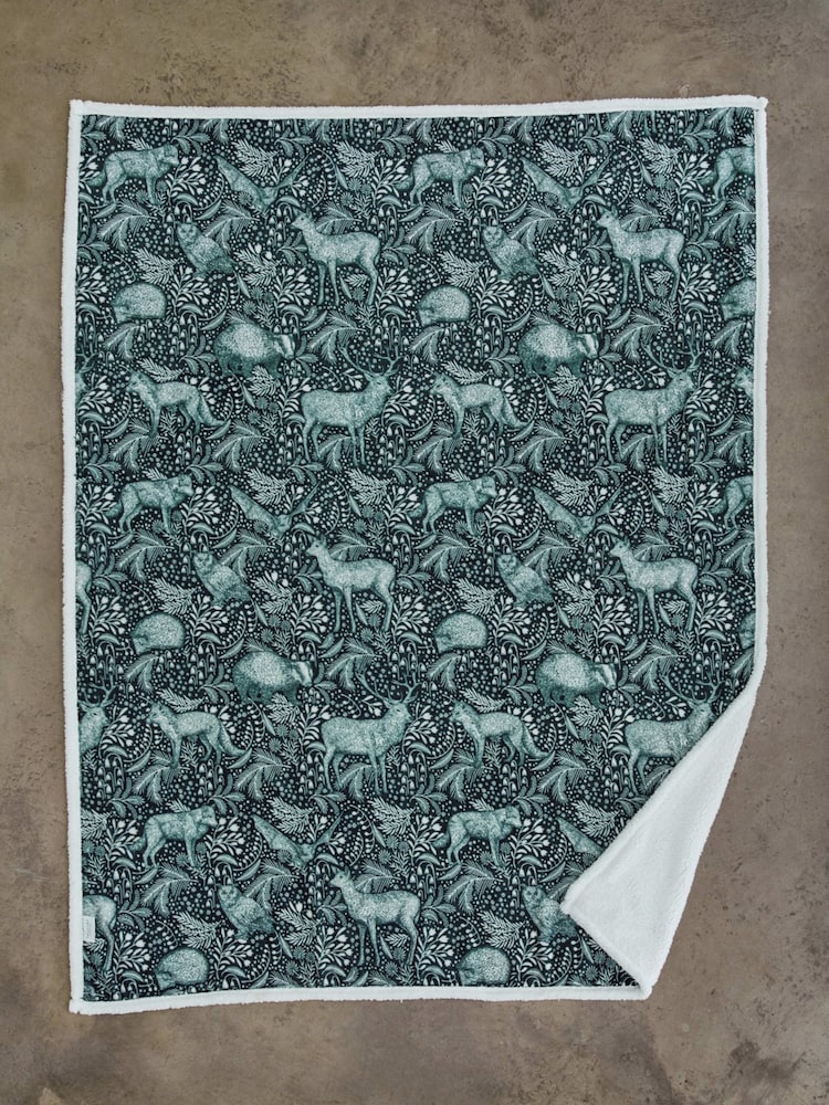 Deyongs Green Woodland Folk Printed Sherpa Reverse Throw - Image 1 of 2 Deyongs Green Woodland Folk Printed Sherpa Reverse Throw - Image 1 of 2