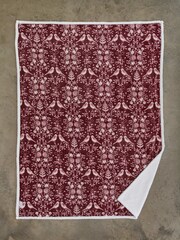 Deyongs Winter Birds Printed Sherpa Reverse Throw - Image 1 of 2
