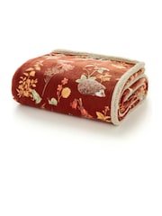 Deyongs Woodland Printed Flannel Fleece with Sherpa Reverse - Image 2 of 2