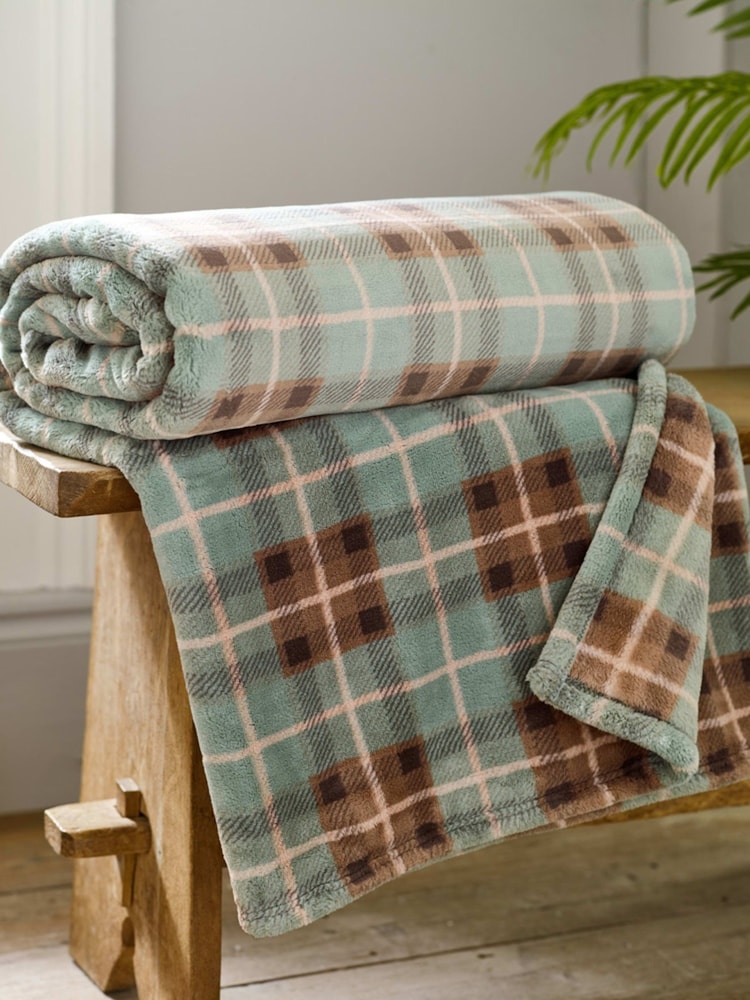 The Lyndon Company Green Check Throw - Image 1 of 2 The Lyndon Company Green Check Throw - Image 1 of 2
