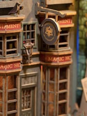 MenKind Multicolour Book Nook Kit Craft Your Own Enchanted Wonderland - Image 5 of 8