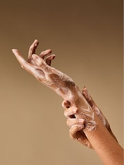 Bath & Body Works Rosewater And Ivy Gentle & Clean Foaming Hand Soap 259ml - Image 2 of 2