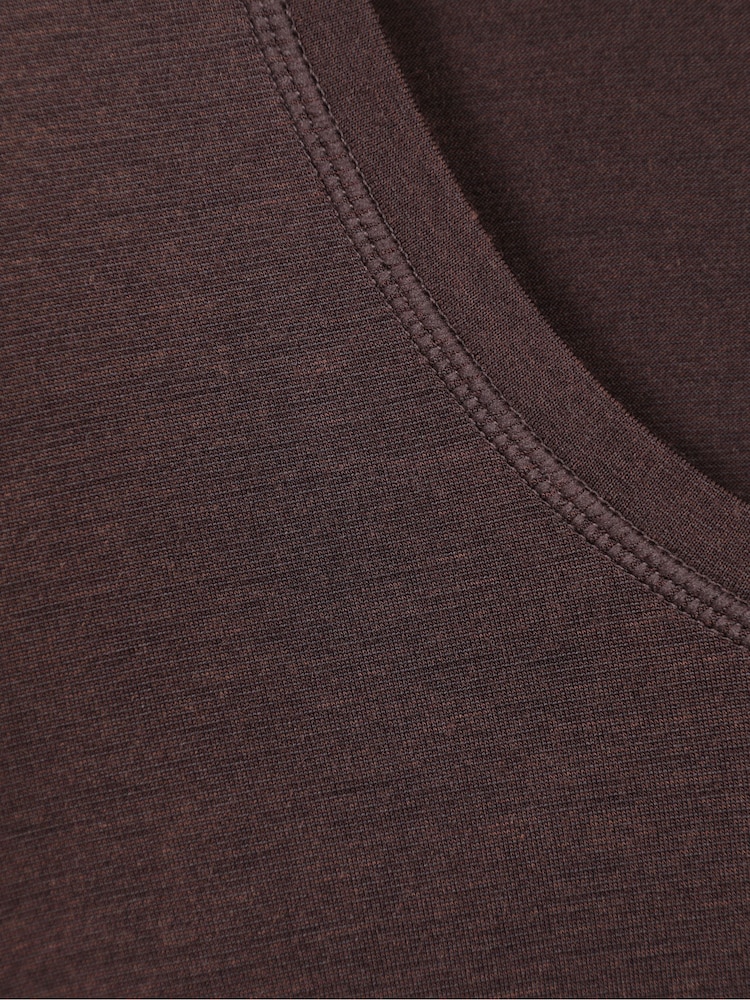 رداء علوي حراري سريع الجفاف بتقنية Keep The Heat من Mountain Warehouse - Image 9 of 9