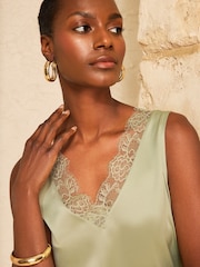 Salbeigrün - Love & Roses Satin Front Lace Trim V-Neck Vest - Bild 2 von 4