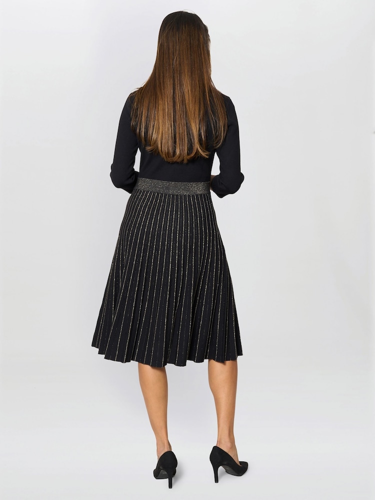Gina Bacconi Apple Pleated Midi Black Dress - Image 2 of 6 Gina Bacconi Apple Pleated Midi Black Dress - Image 2 of 6