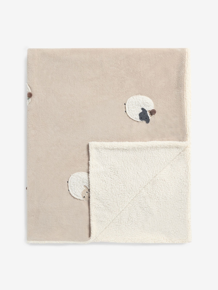 Natural Cosy Sheep Fleece Throw - Image 8 of 8 Natural Cosy Sheep Fleece Throw - Image 8 of 8