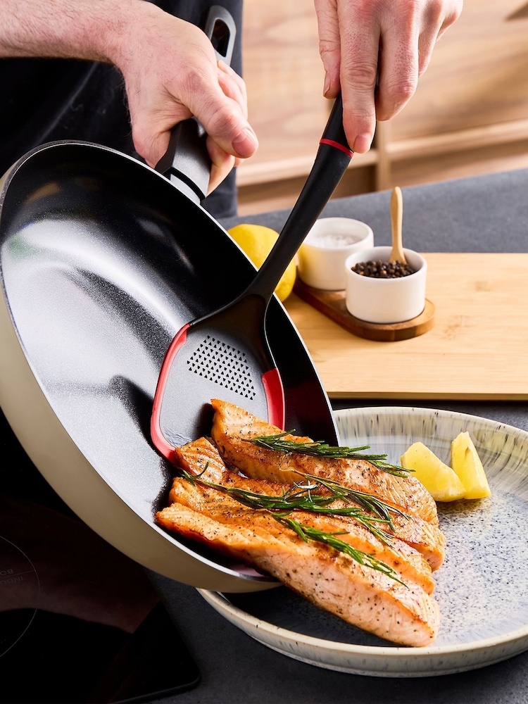 Morphy Richards Cream Aluminium Frying Pan Bundle - Image 5 of 5 Morphy Richards Cream Aluminium Frying Pan Bundle - Image 5 of 5