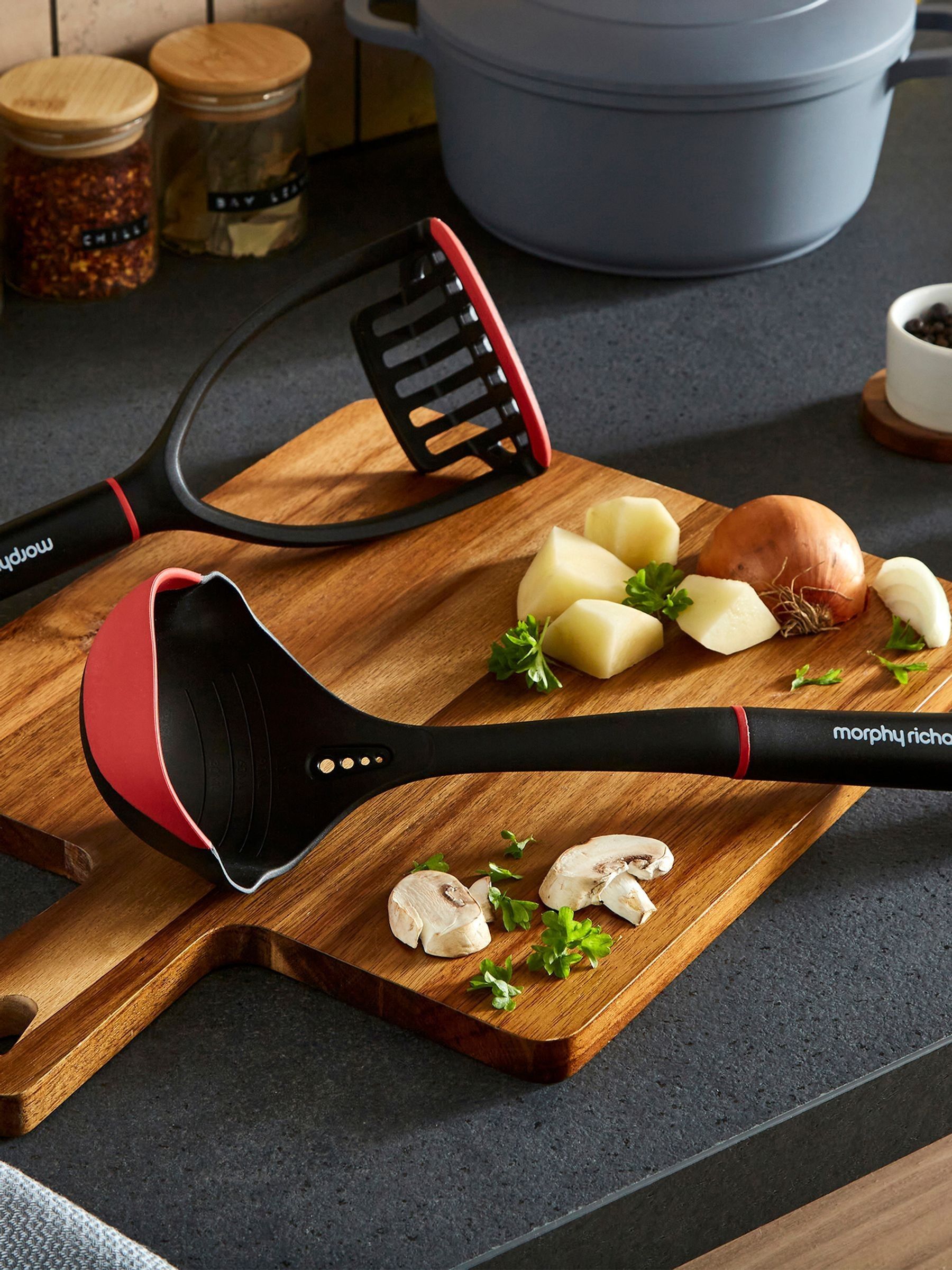 B&Q - Masher And Ladle Utensil Set - Image 4