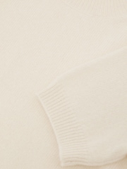 Reiss Ivory Stevie 100% Cashmere Crew Neck T-Shirt - Image 8 of 8