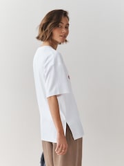 Active White Flocked Girls Club - Мақтадан жасалған үлкен өлшемді футболка - 8суретінің 4 суреті