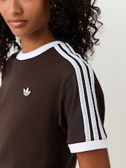 Smeđa - adidas Originals 3 Stripe Floral Cali majica - Slika 4 od 5