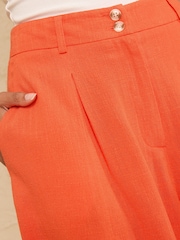 Love & Roses Bright Orange Tailored Linen Blend Shorts With Scallop Pocket Edge - Image 2 of 5