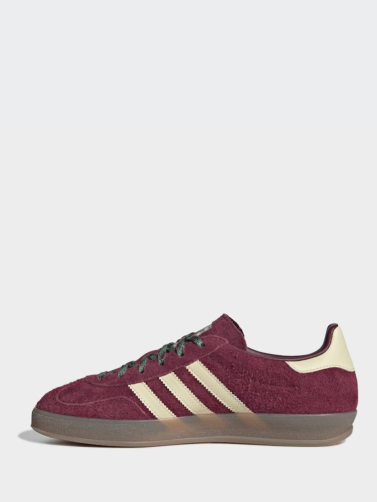 adidas Originals Red Gazelle Indoor Trainers - Image 2 of 8 adidas Originals Red Gazelle Indoor Trainers - Image 2 of 8