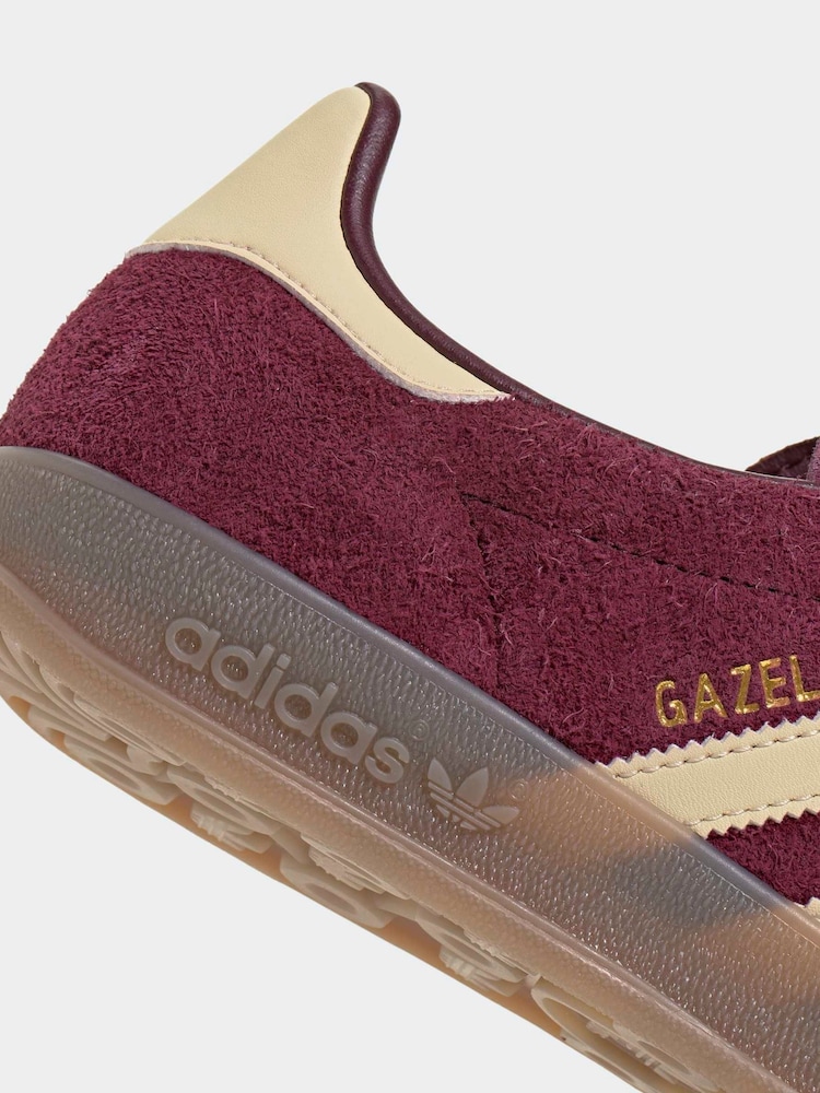 adidas Originals Red Gazelle Indoor Trainers - Image 8 of 8 adidas Originals Red Gazelle Indoor Trainers - Image 8 of 8