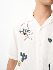 Ecru White Looney Tunes Print Revere Collar Short Sleeve Shirt - Image 5 of 10