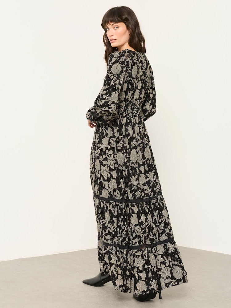FatFace Eden Black Dot Floral Jacquard Maxi Dress - Image 2 of 5