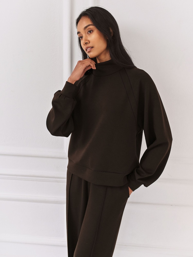 Chelsea Peers Luxe Comfort Scuba Sweatshirt - Slika 1 iz 5 Chelsea Peers Luxe Comfort Scuba Sweatshirt - Slika 1 iz 5