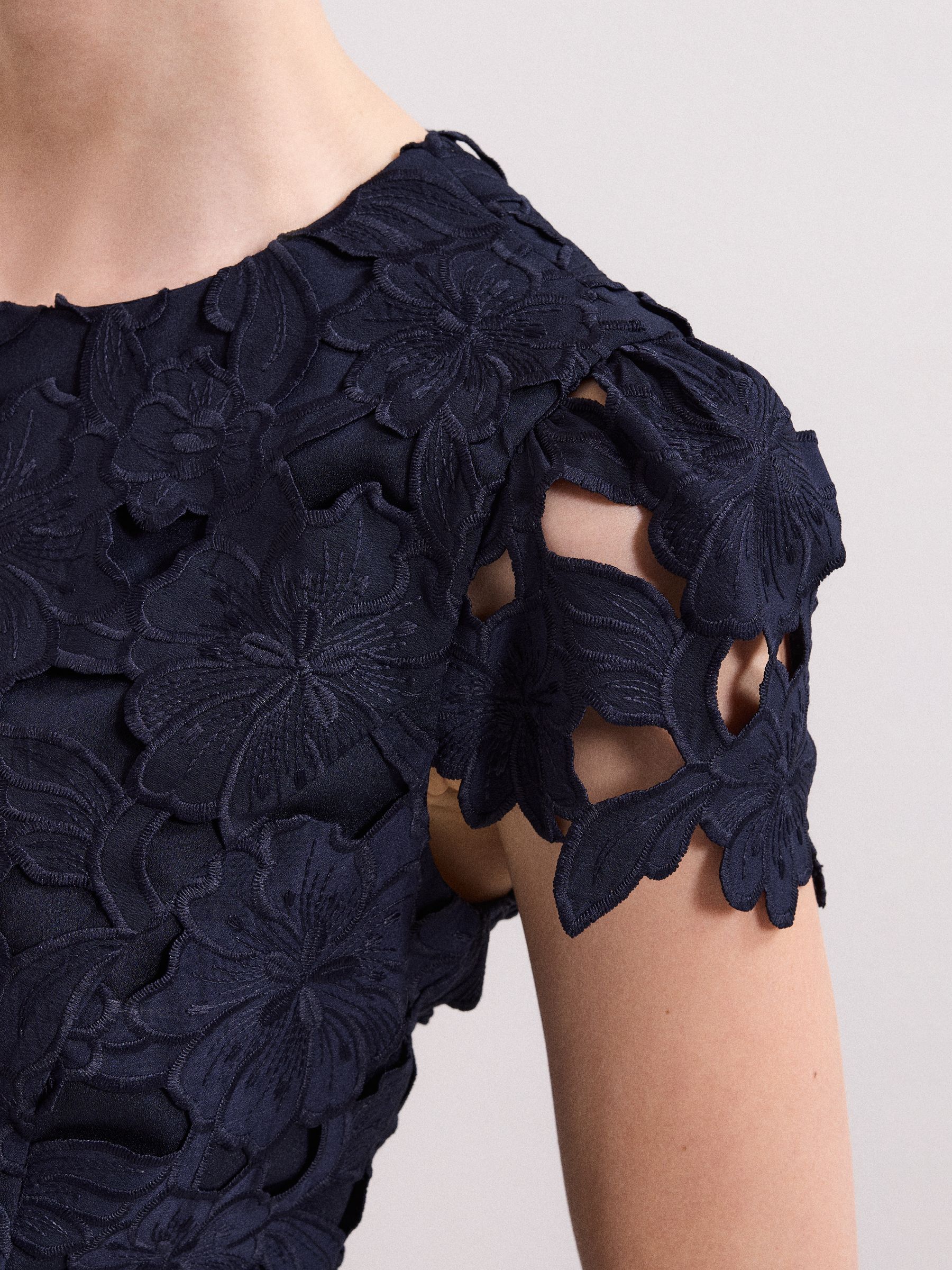 Next：日本 Phase Eight Leilani レース ワンピース from Next Japan