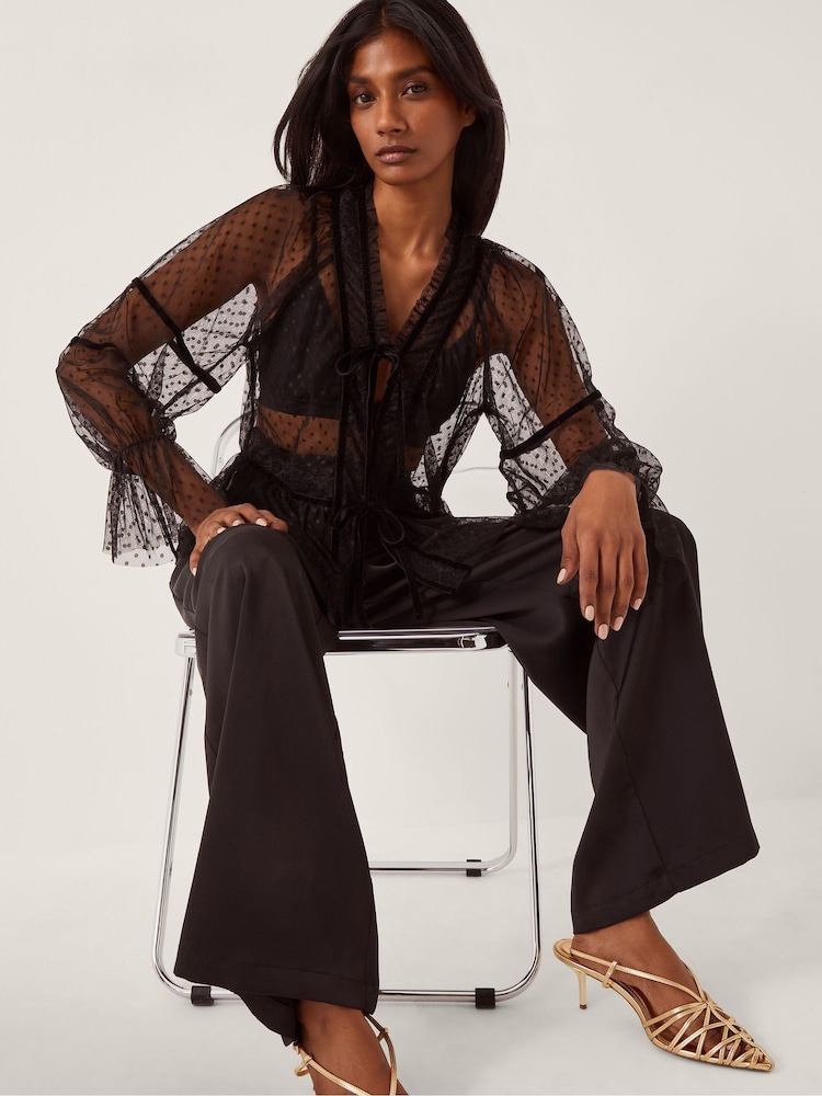 بلوزة شفافة مُزيّنة بنقاط البولكا مع الدانتيل موديل Lina من Monsoon - Image 2 of 5