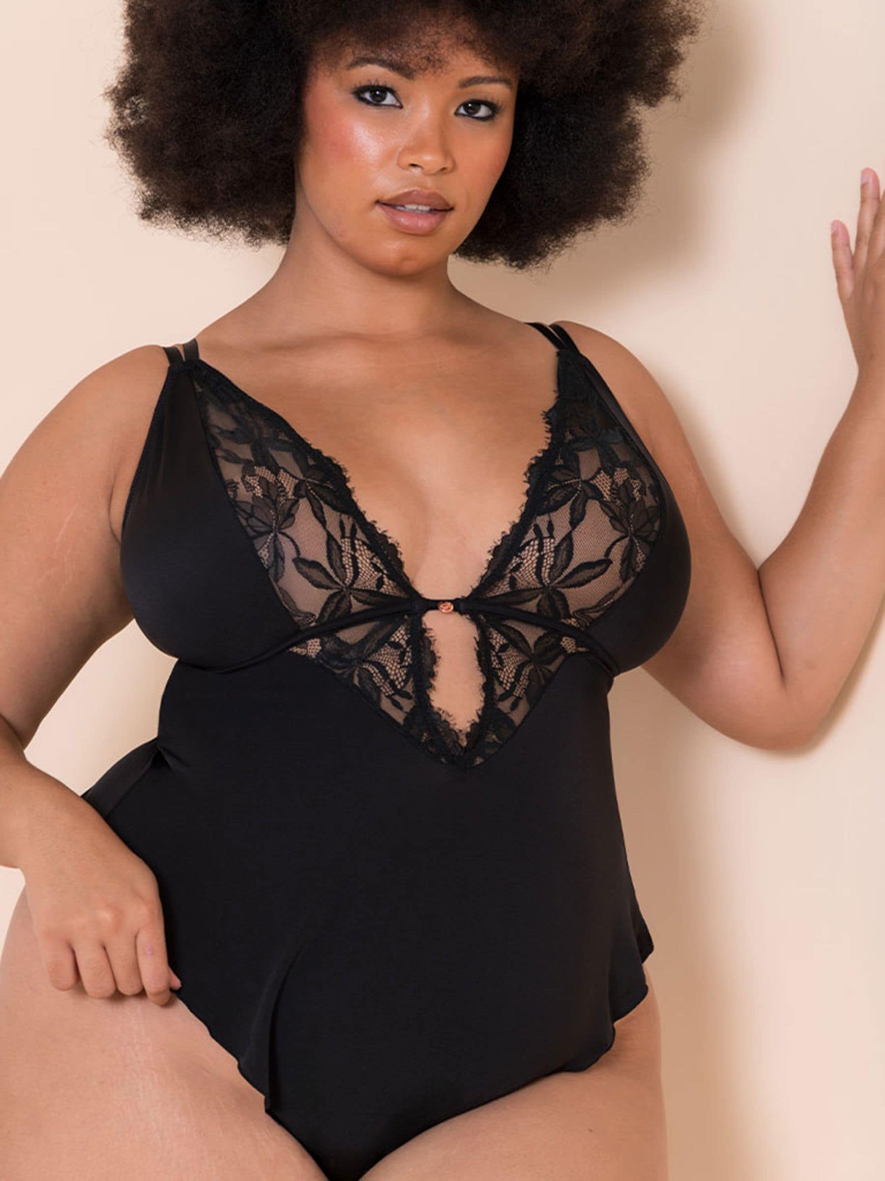 Scantilly Women's Black Embrace Stretch Lace Teddy In | : 2XL - Image 4