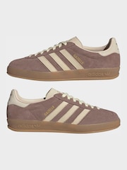 adidas Originals Brown Gazelle Indoor Trainers - Image 5 of 9