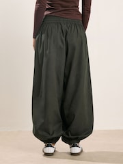 PixieGirl Petite Green Poplin Cuffed Balloon Joggers - Image 3 of 5