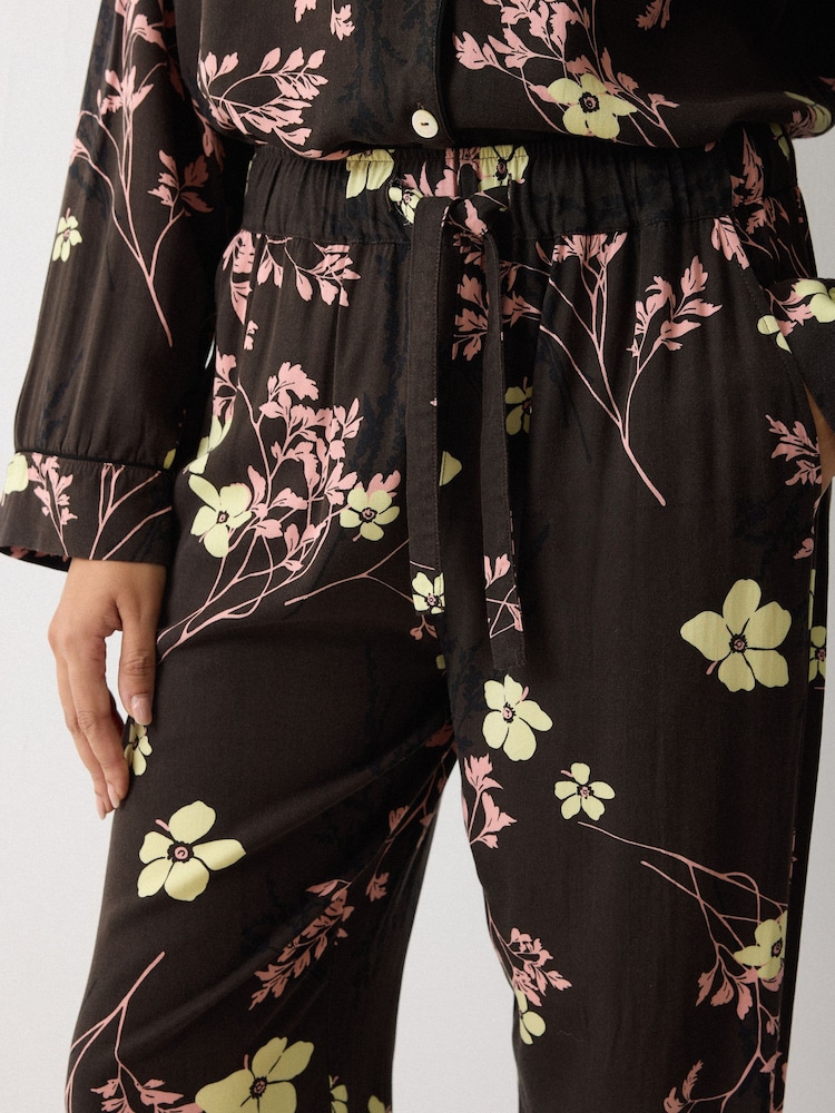 Jigsaw Brown Chinoiserie Printed Pyjamas - Image 2 of 4 Jigsaw Brown Chinoiserie Printed Pyjamas - Image 2 of 4