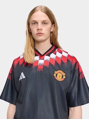adidas Black Manchester United Stadium Jersey - Image 4 of 7