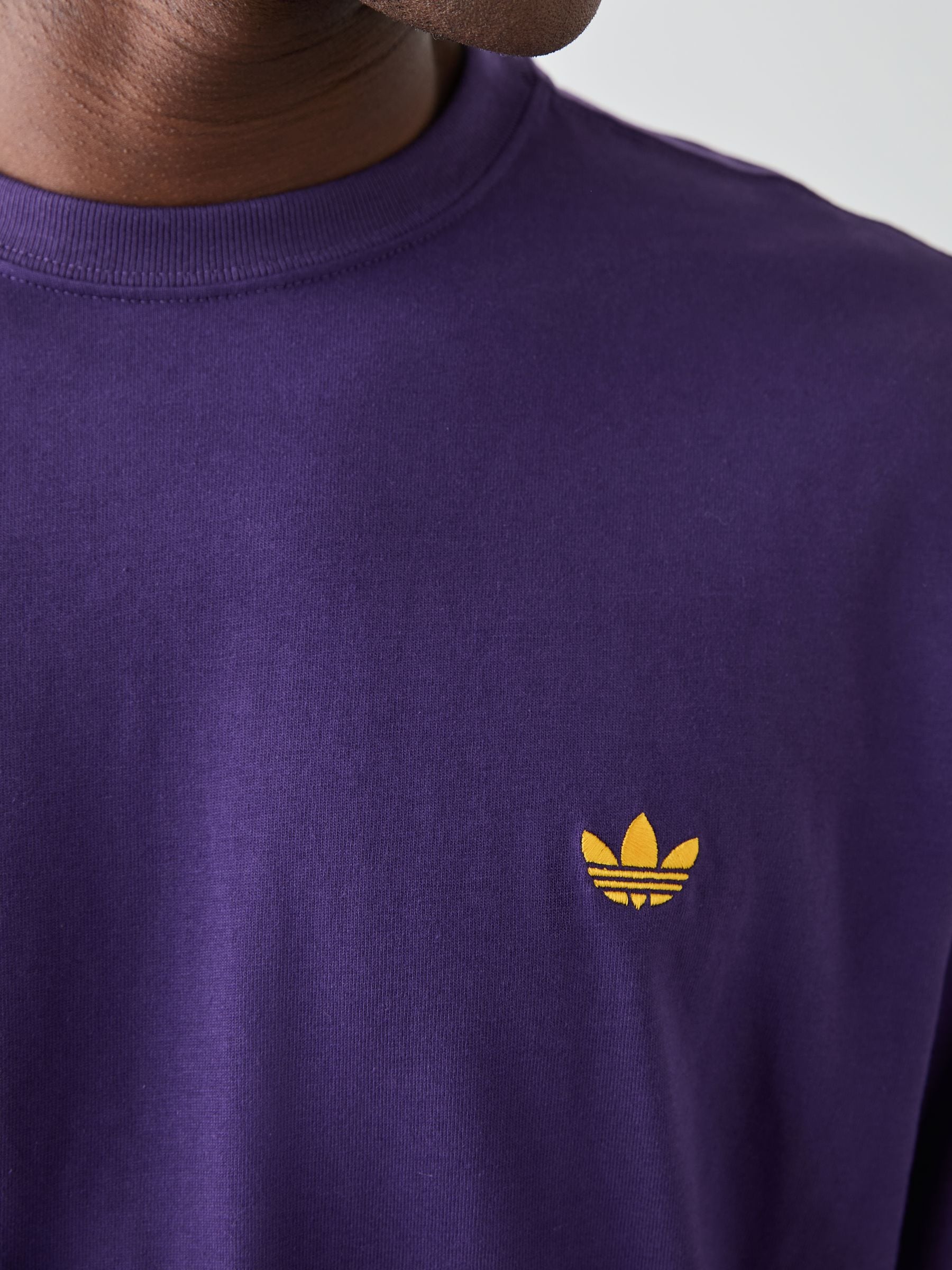 Comprar Roxa - Camiseta adidas Originals Trefoil Essentials Loose