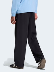 بنطلون رياضي بحاشية مفتوحة تشكيلة Essentials من adidas Originals - Image 3 of 6