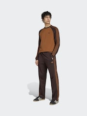 adidas Originals Brown 3-Stripes Long Sleeve T-Shirt - Image 3 of 6