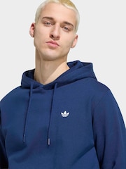 Blau - adidas Originals Essentials Kapuzensweatshirt mit Dreiblatt - Bild 4 von 6