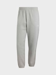 Gris - adidas Originals Trefoil Essentials Regular Fleece Joggers - Imagen 1 de 1