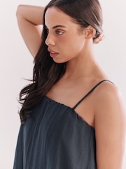 Azul marino - Strappy Bubble Hem Cami Top - Imagen 9 de 9