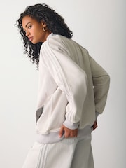 Свободная джинсовая куртка adidas Originals - Изображение 5 6