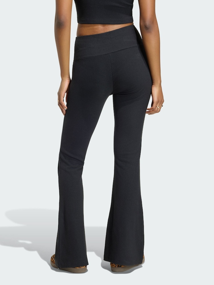adidas Originals Black Essentials Flared Leggings - Image 2 of 5 adidas Originals Black Essentials Flared Leggings - Image 2 of 5